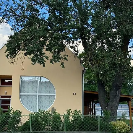 Csomopont Csaladi Vendeghaz Appartement *