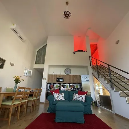 Csomopont Csaladi Vendeghaz Appartement
