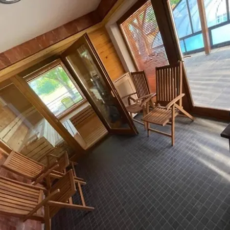 Csomopont Csaladi Vendeghaz Appartement Visz