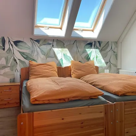 Apartament Csomopont Csaladi Vendeghaz