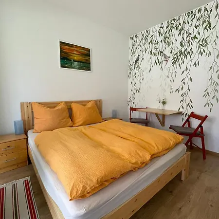 公寓 Csomopont Csaladi Vendeghaz Somogytur