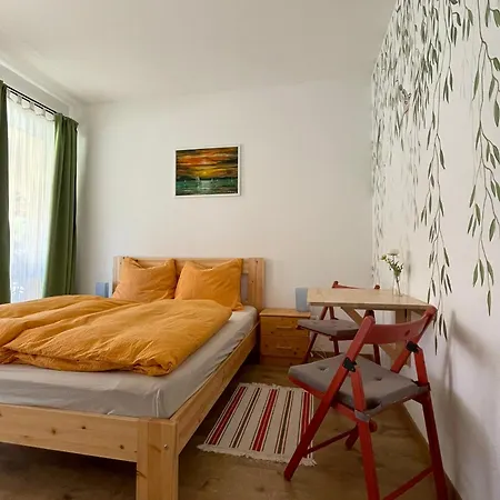 Csomopont Csaladi Vendeghaz *