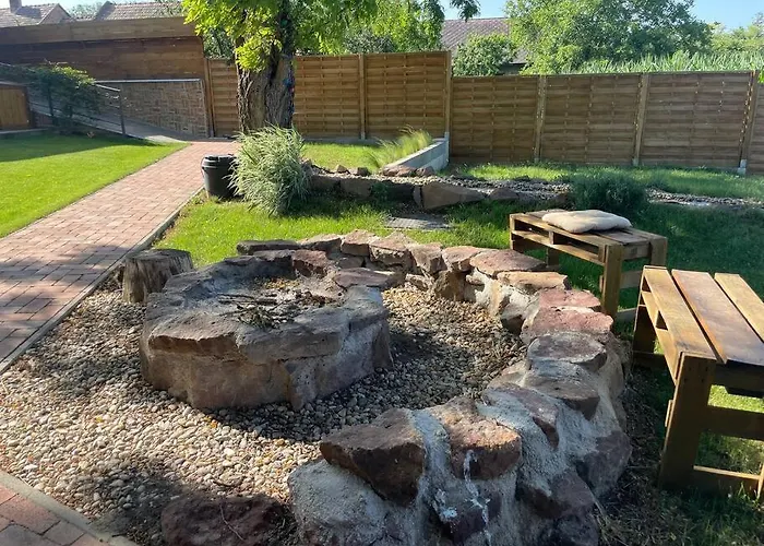 Διαμέρισμα Csomopont Csaladi Vendeghaz *