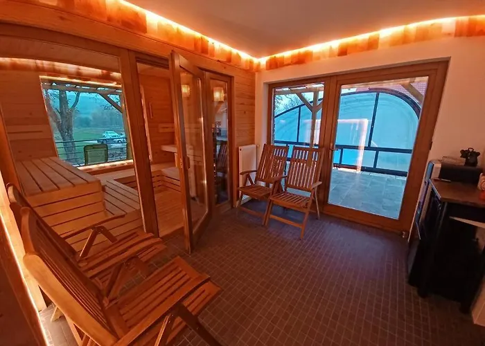 Csomopont Csaladi Vendeghaz Διαμέρισμα