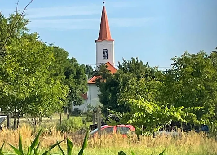 Csomopont Csaladi Vendeghaz Διαμέρισμα Somogytur